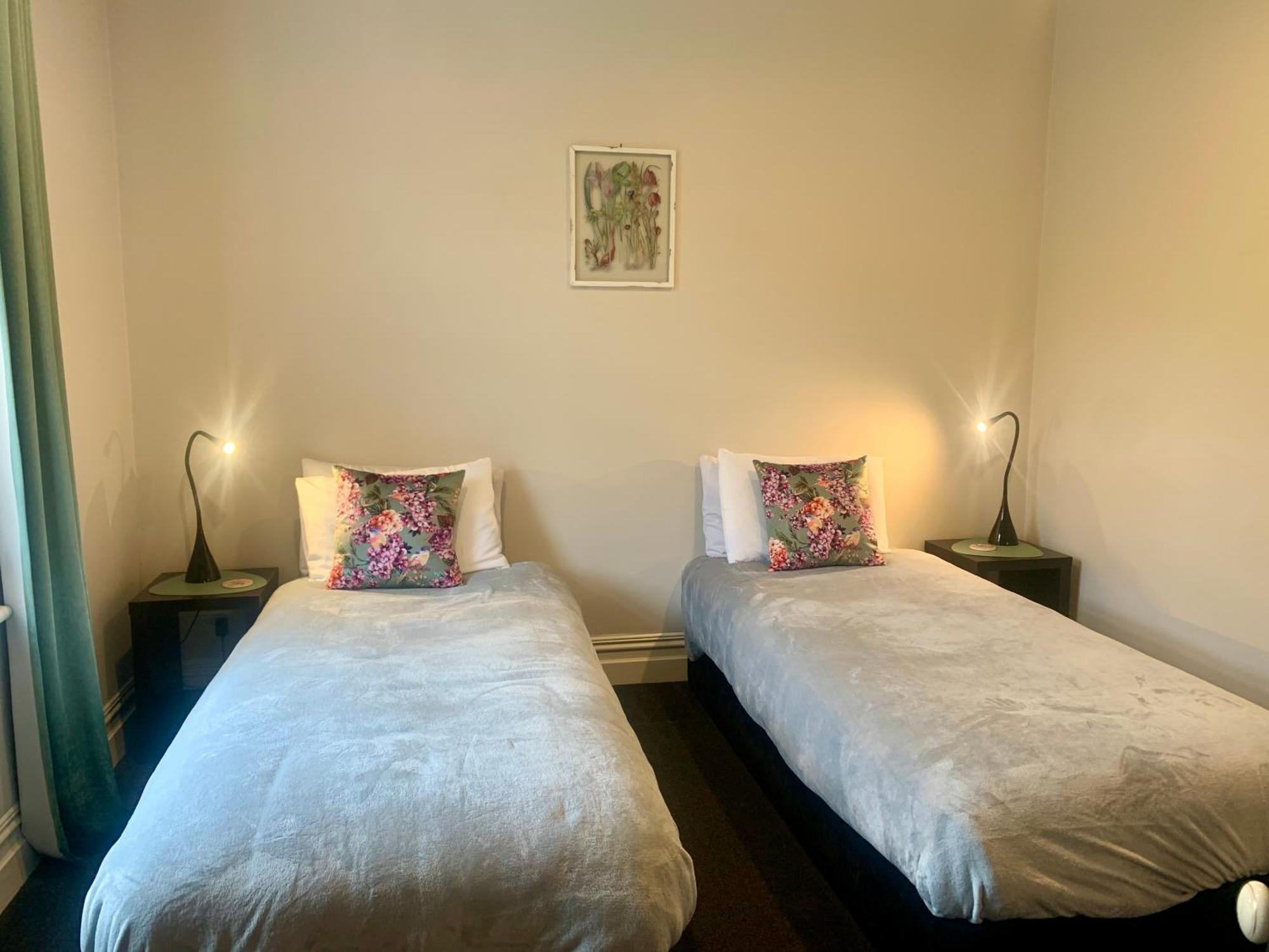 Roslyn Business Studio - 2 Bedroom Dunedin Luaran gambar