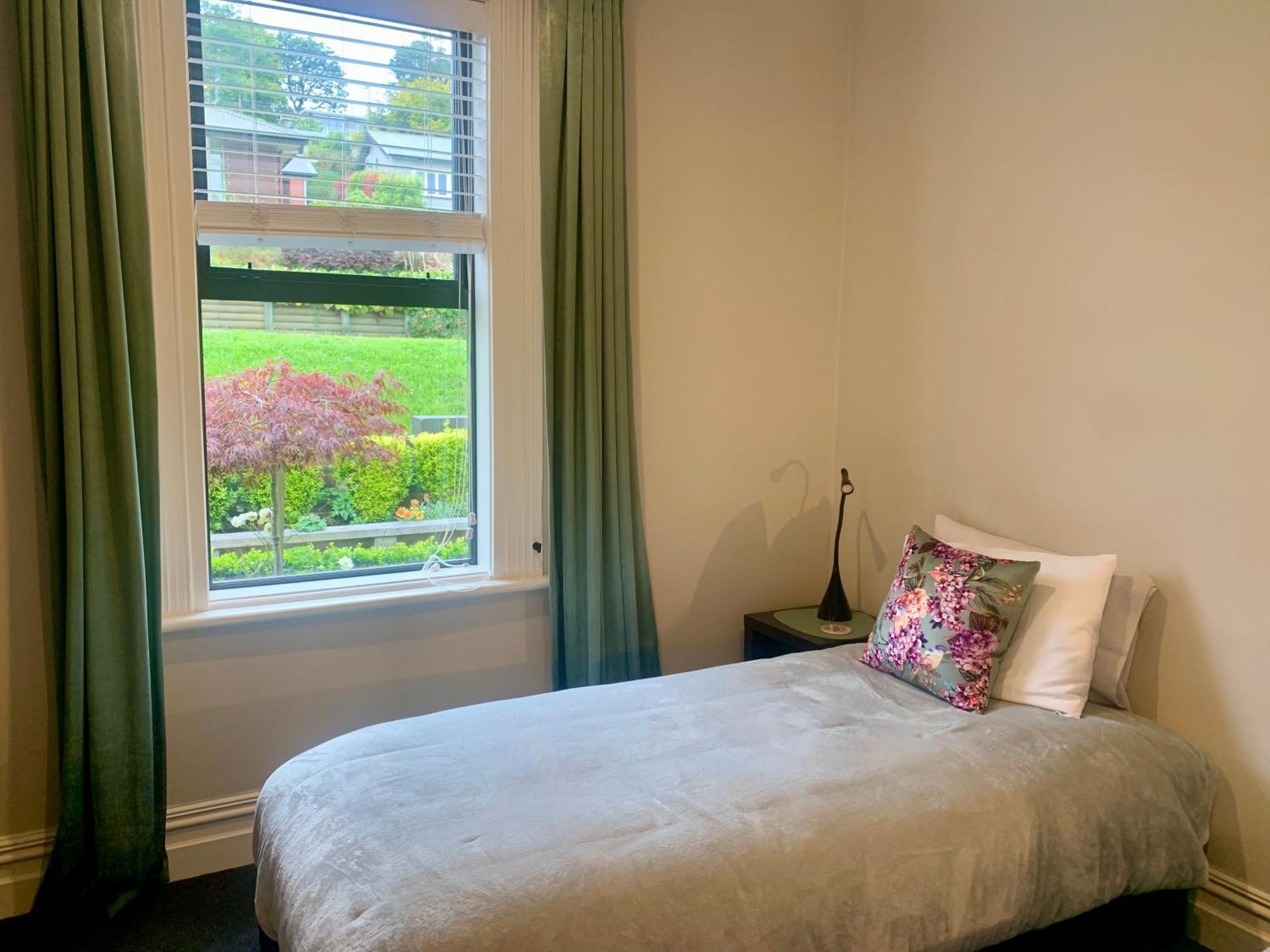 Roslyn Business Studio - 2 Bedroom Dunedin Luaran gambar